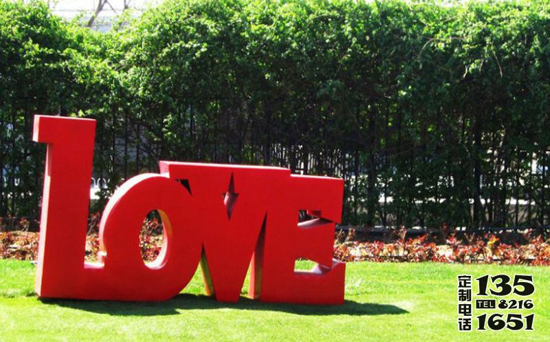 公園玻璃鋼彩繪love雕塑 公園玻璃鋼彩繪love雕塑